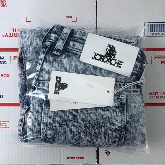 Jordache High Rise Slim Vintage Crop Acid Wash Jeans - Picture 12 of 12